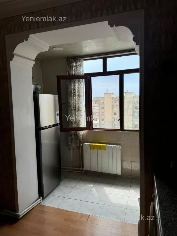 Satılır 3 otaqlı köhnə tikili 80 m²