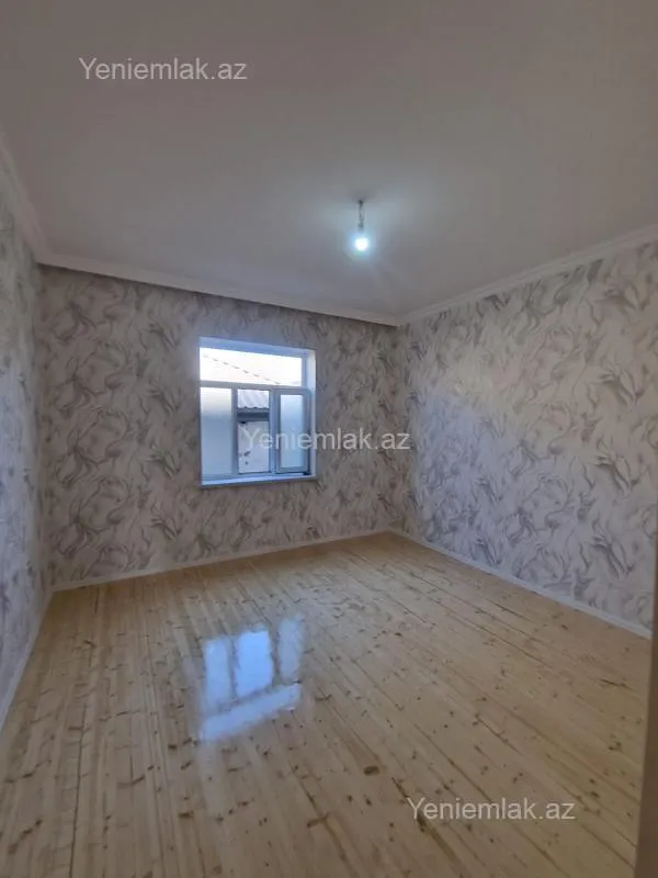 Satılır 4 otaqlı həyət evi 124 m²