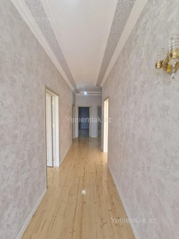 Satılır 4 otaqlı həyət evi 124 m²