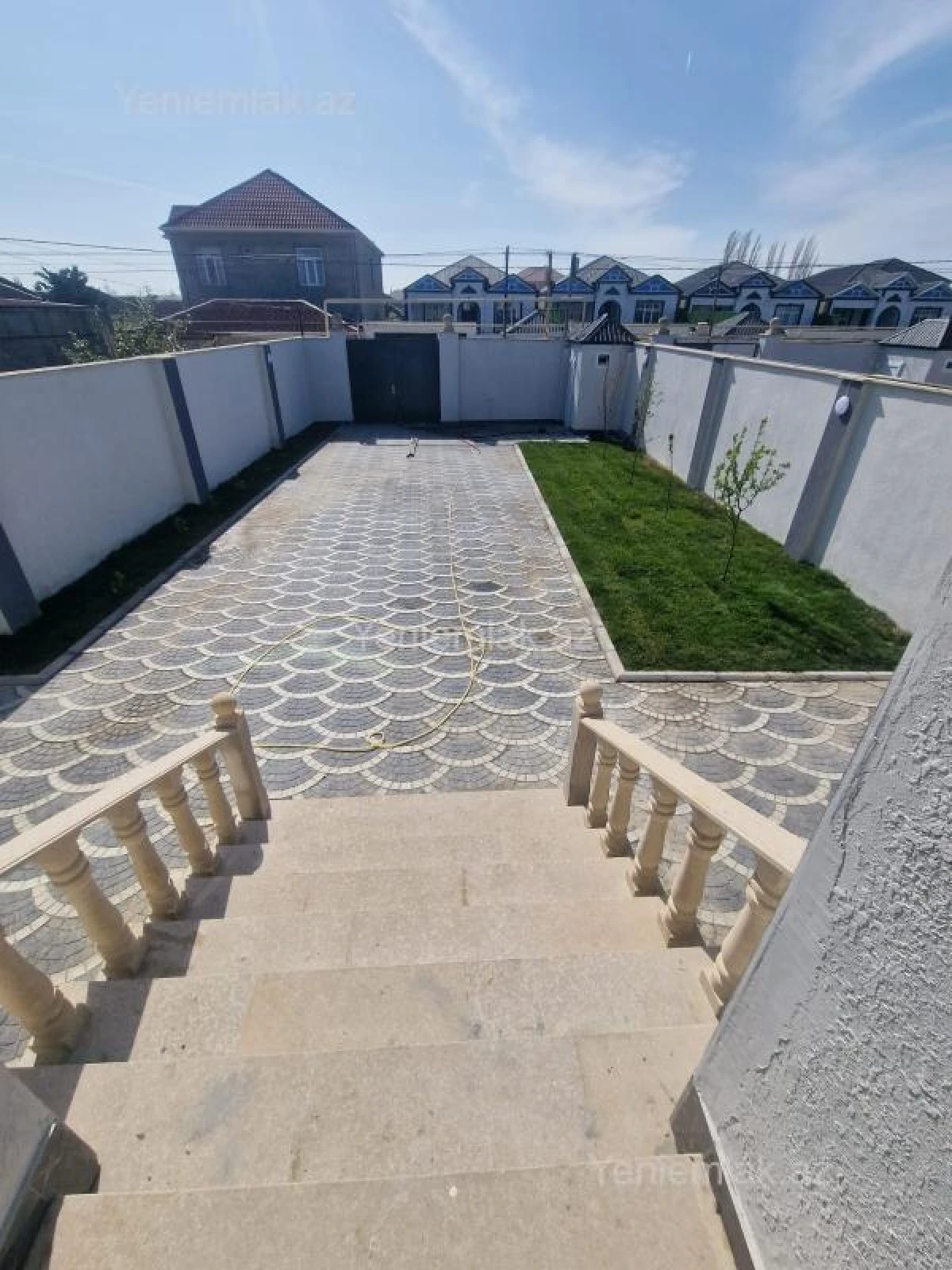 Satılır 4 otaqlı həyət evi 124 m²