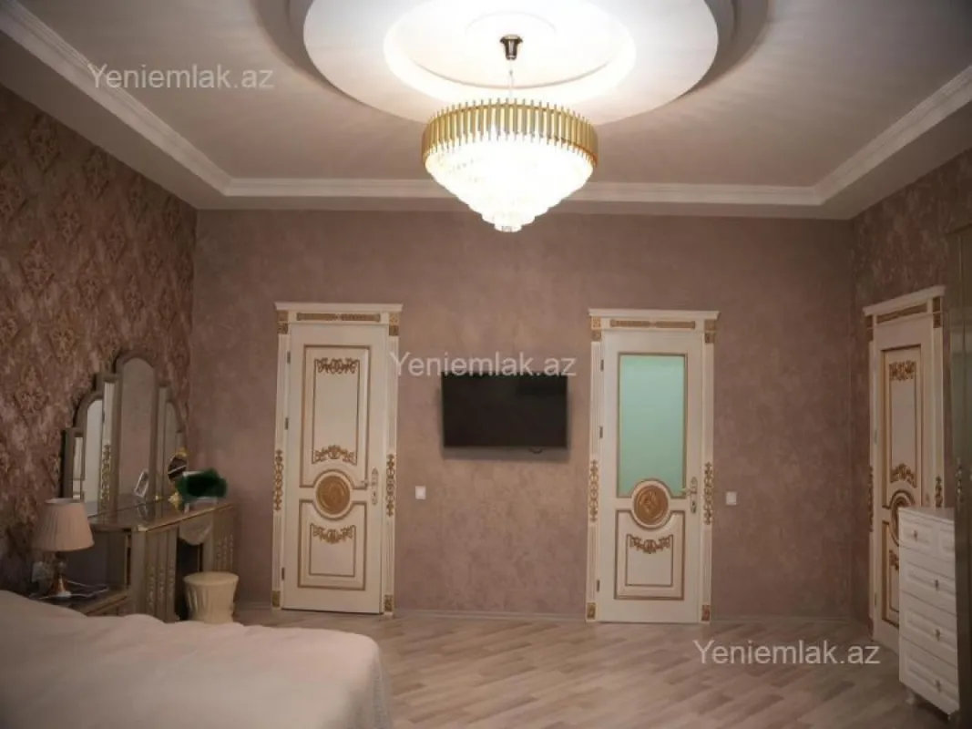 Satılır 7 otaqlı həyət evi 312 m²