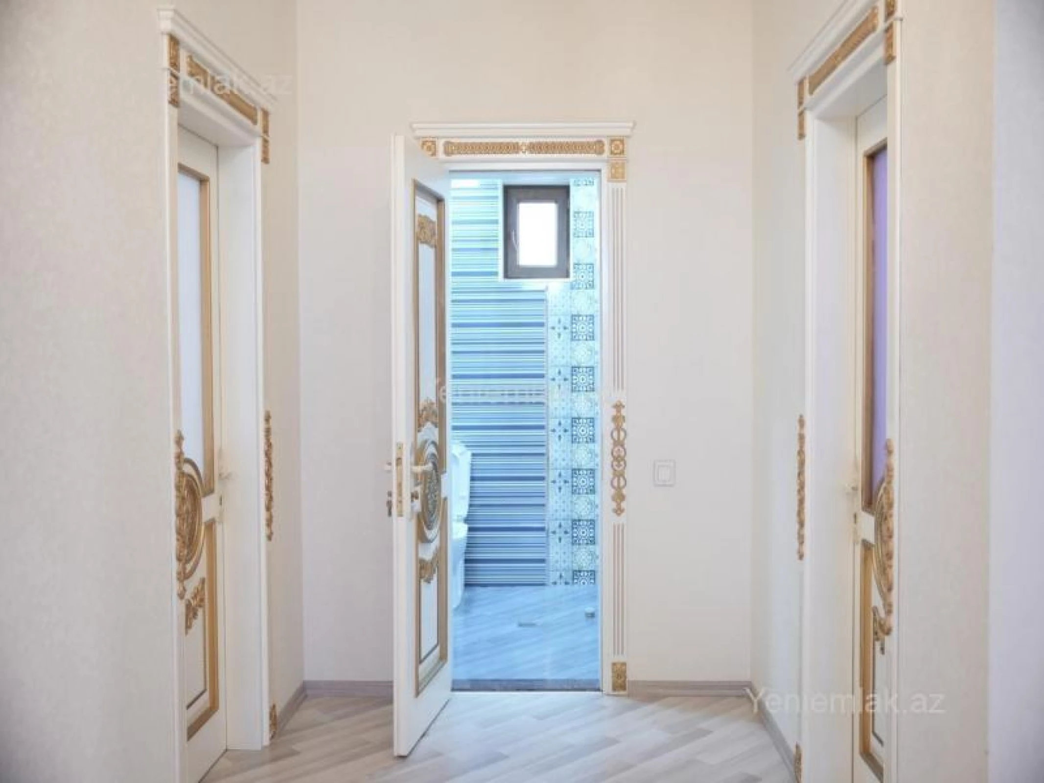 Satılır 7 otaqlı həyət evi 312 m²