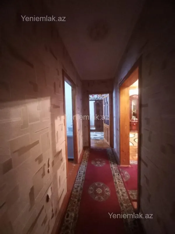 Satılır 3 otaqlı köhnə tikili 70 m²