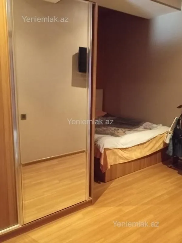 Satılır 3 otaqlı yeni tikili 78 m²