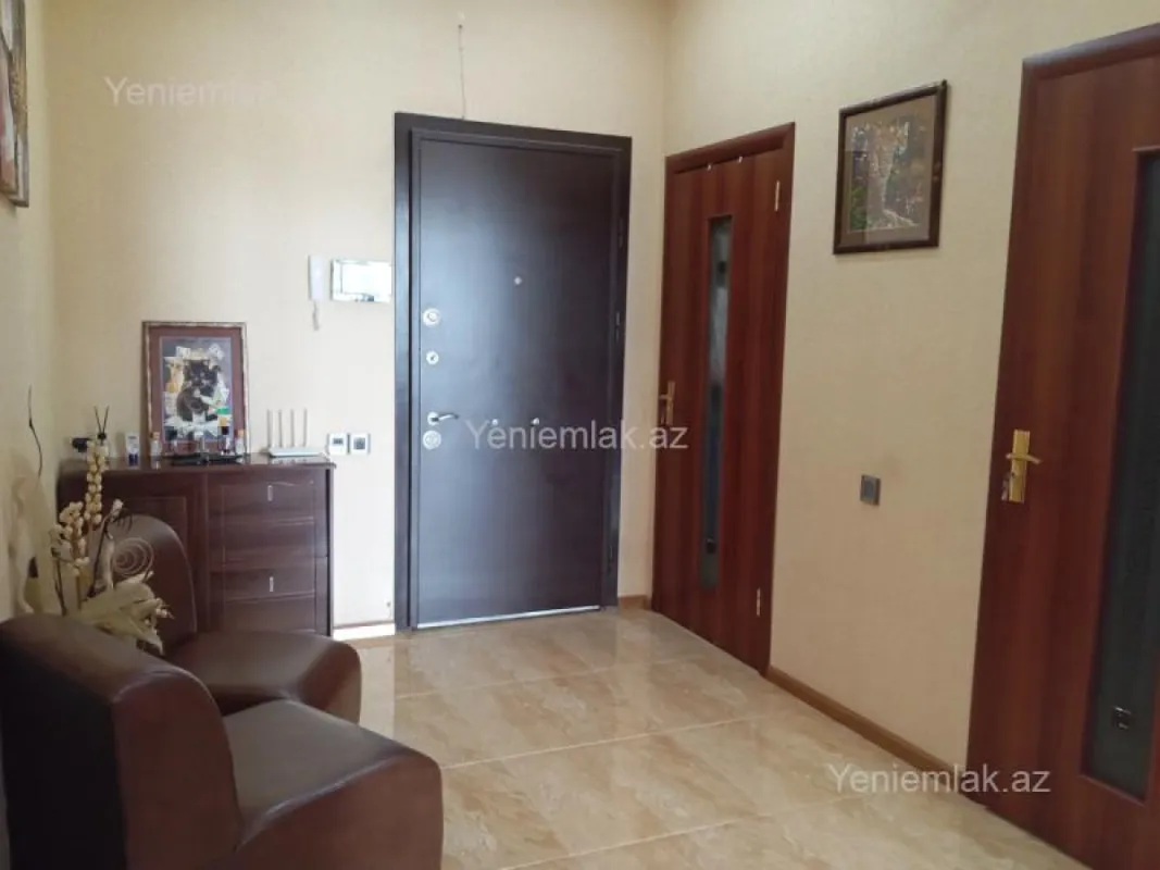 Satılır 3 otaqlı yeni tikili 78 m²