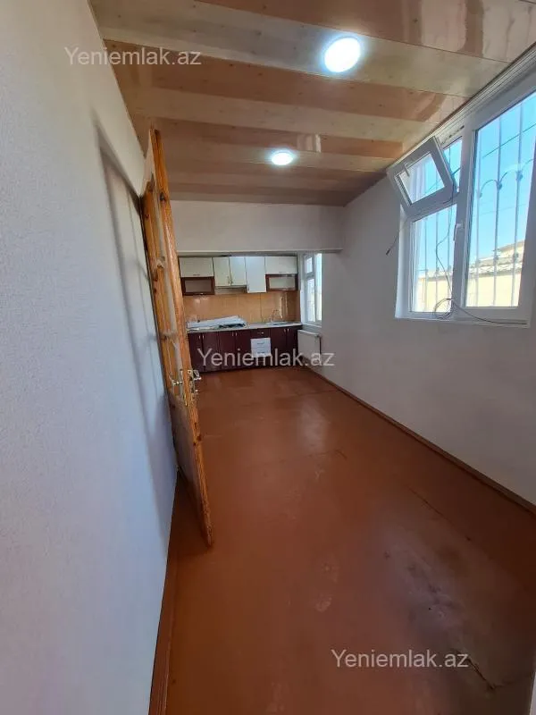 Satılır 4 otaqlı həyət evi 80 m²