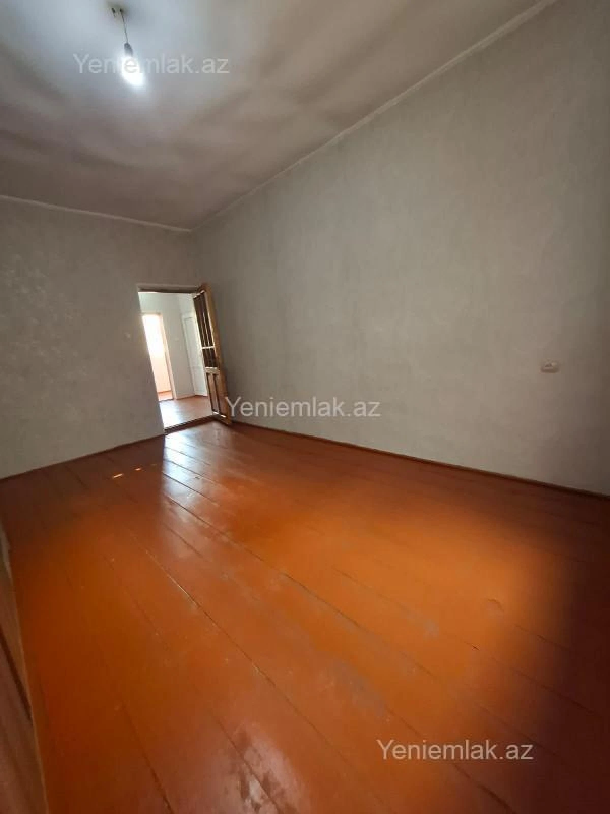 Satılır 4 otaqlı həyət evi 80 m²
