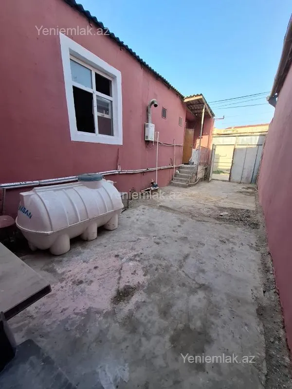 Satılır 4 otaqlı həyət evi 80 m²