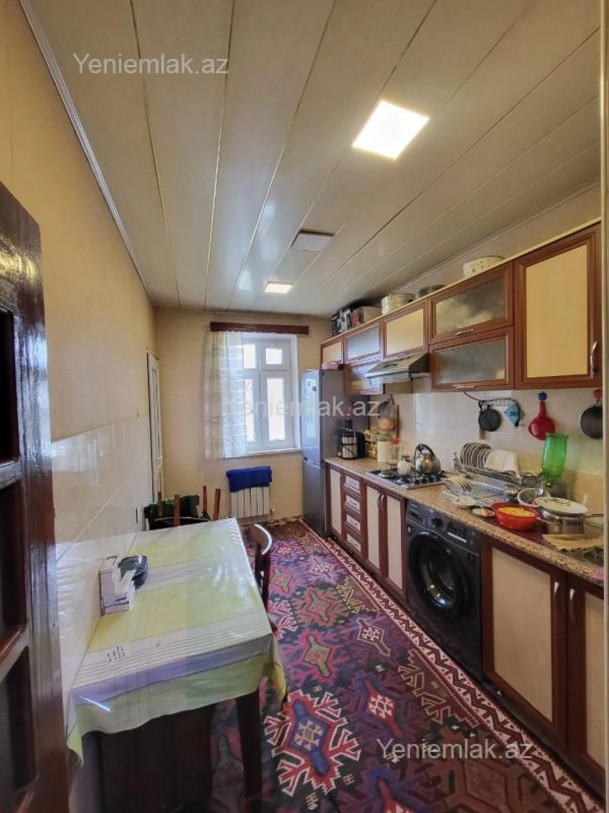 Satılır 4 otaqlı köhnə tikili 82 m²