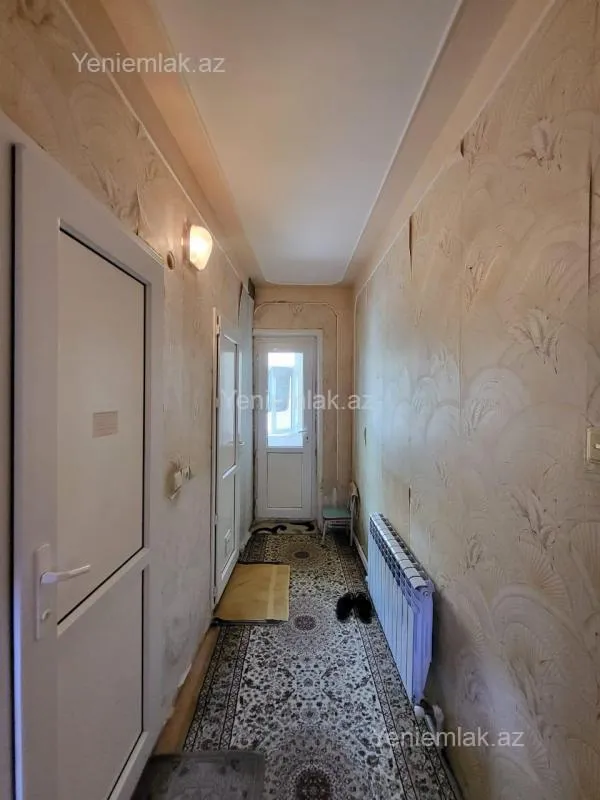 Satılır 4 otaqlı köhnə tikili 82 m²