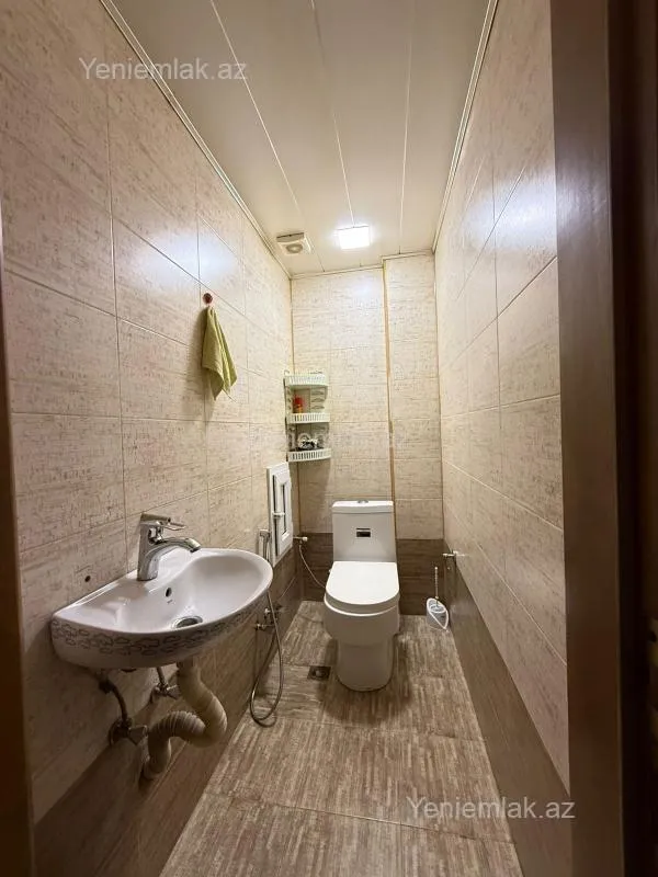 Satılır 3 otaqlı yeni tikili 120 m²