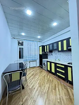 Satılır 3 otaqlı yeni tikili 120 m²