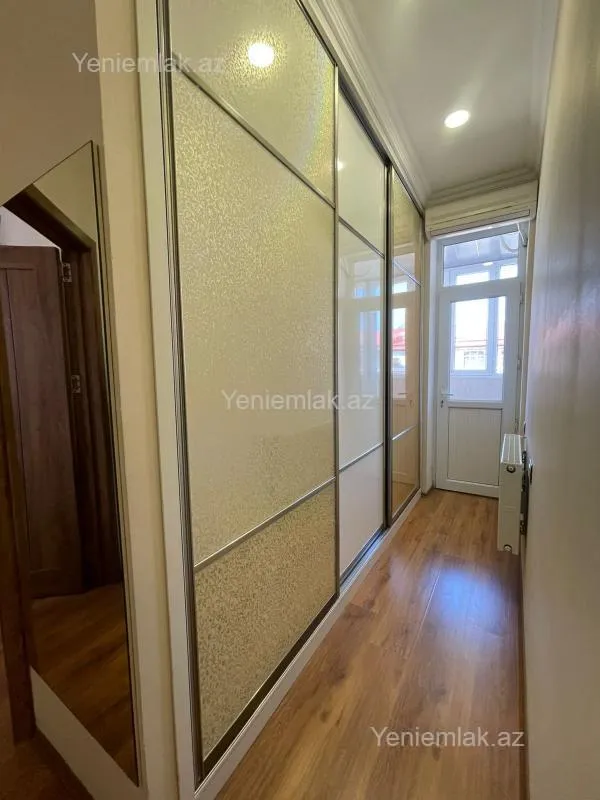 Satılır 3 otaqlı yeni tikili 105 m²