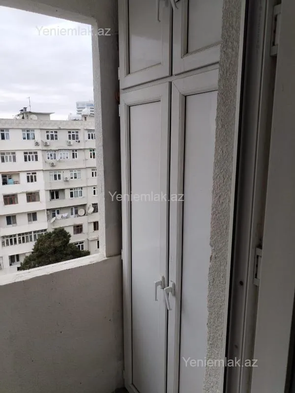 Satılır 3 otaqlı köhnə tikili 70 m²