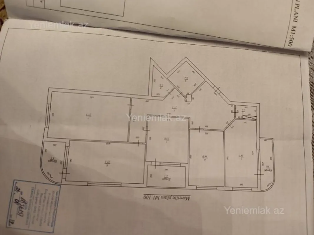 Satılır 3 otaqlı yeni tikili 167000 m²