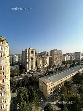 Satılır 3 otaqlı yeni tikili 167000 m²