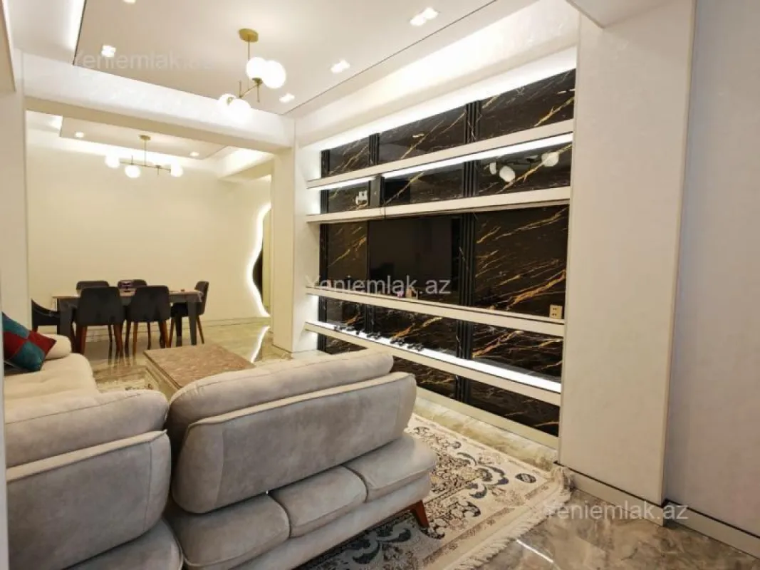 Satılır 3 otaqlı yeni tikili 73 m²