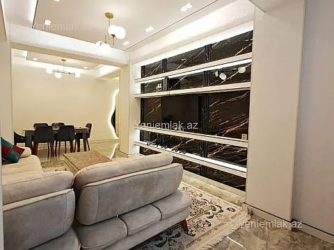 Satılır 3 otaqlı yeni tikili 73 m²