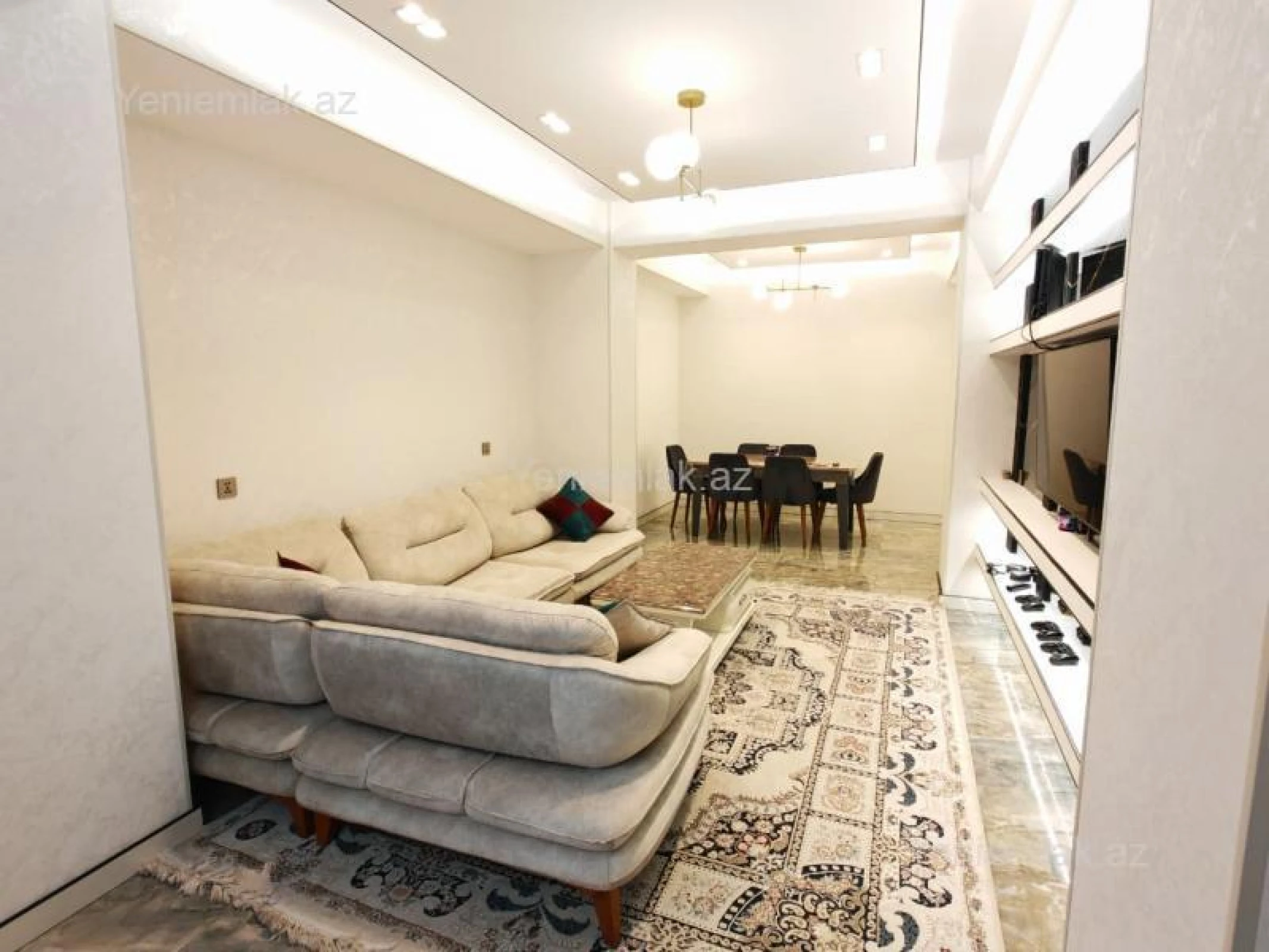 Satılır 3 otaqlı yeni tikili 73 m²