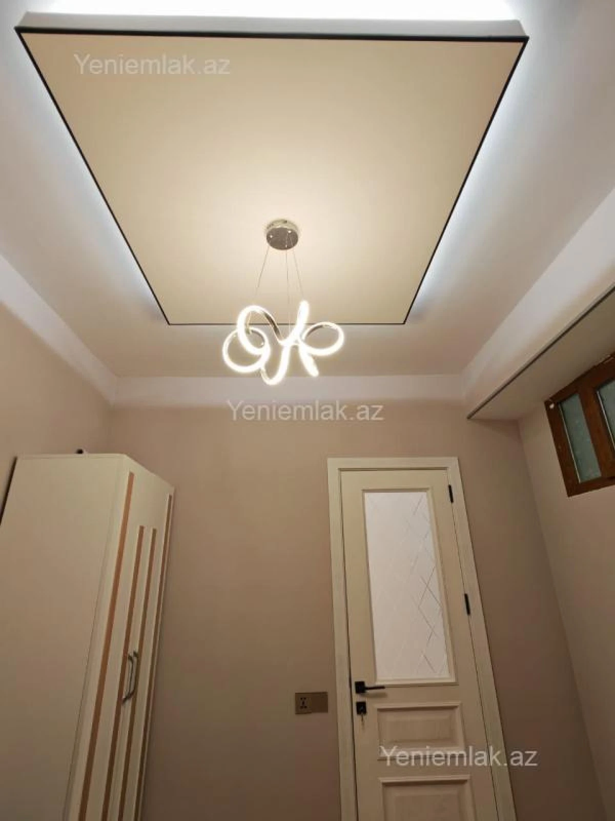 Satılır 3 otaqlı yeni tikili 73 m²