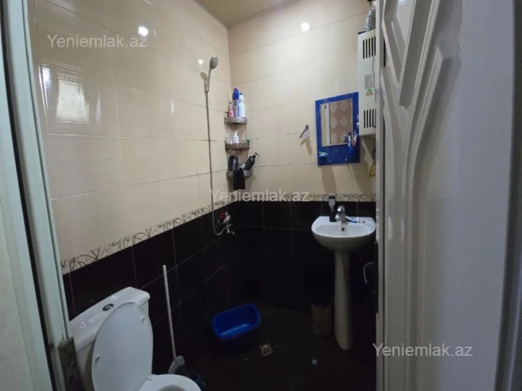 Satılır 4 otaqlı həyət evi 120 m²