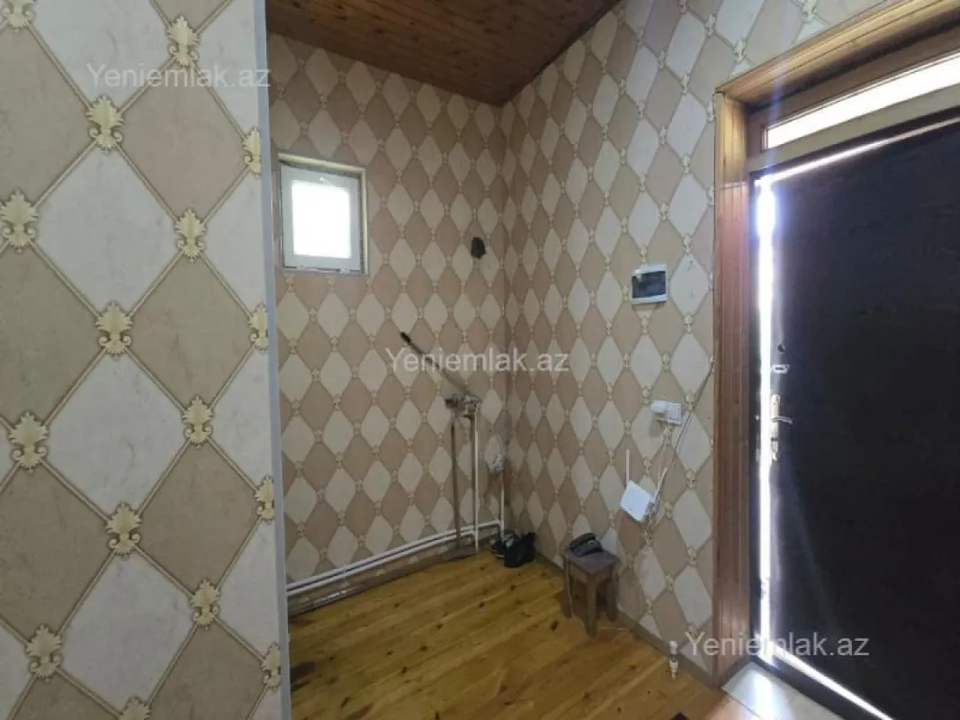 Satılır 4 otaqlı həyət evi 120 m²
