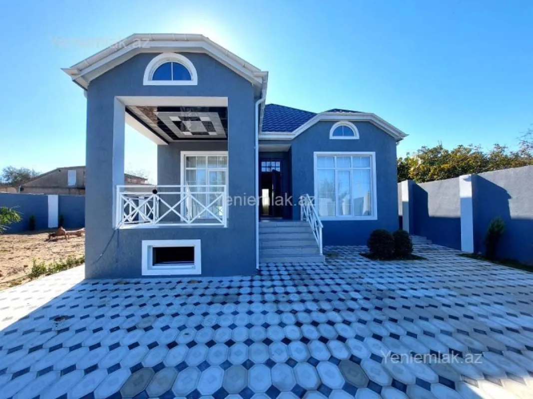 Satılır 4 otaqlı həyət evi 110 m²