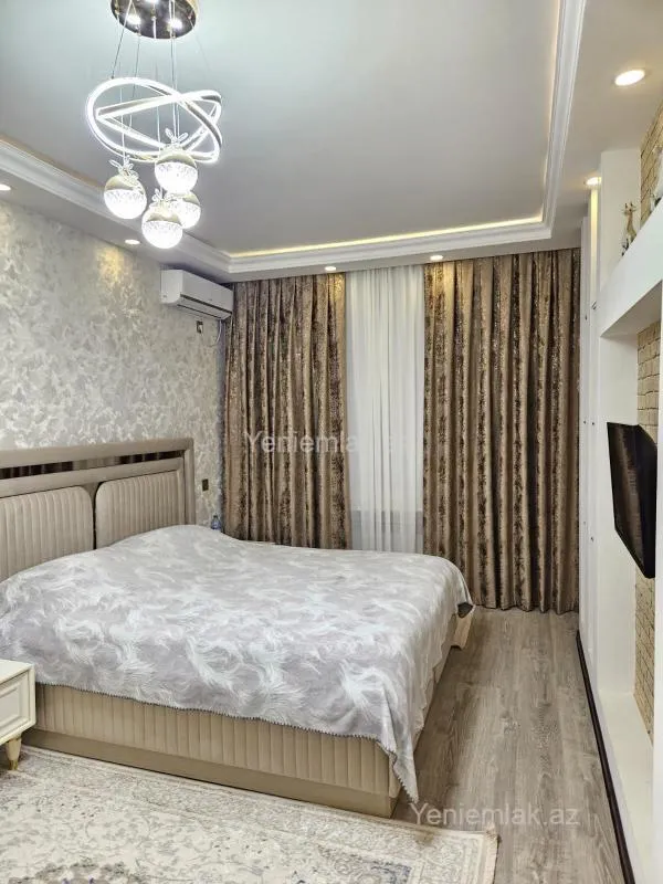 Satılır 3 otaqlı köhnə tikili 80 m²