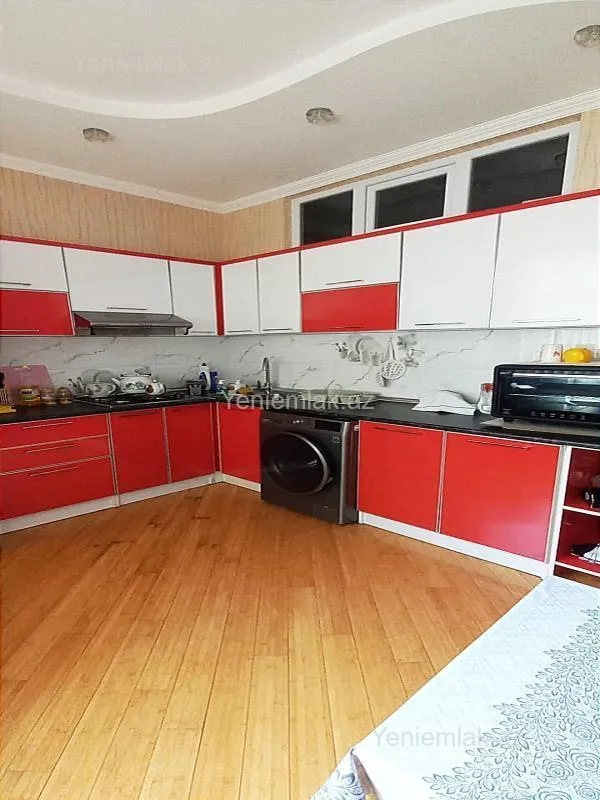 Satılır 2 otaqlı yeni tikili 65 m²