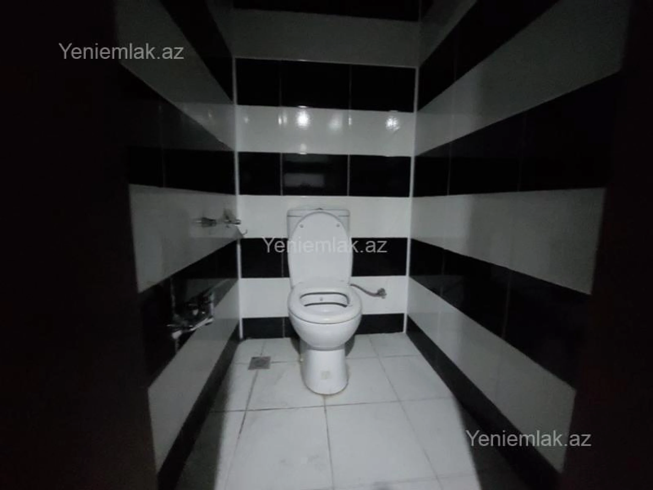 Satılır 6 otaqlı obyekt 258 m²