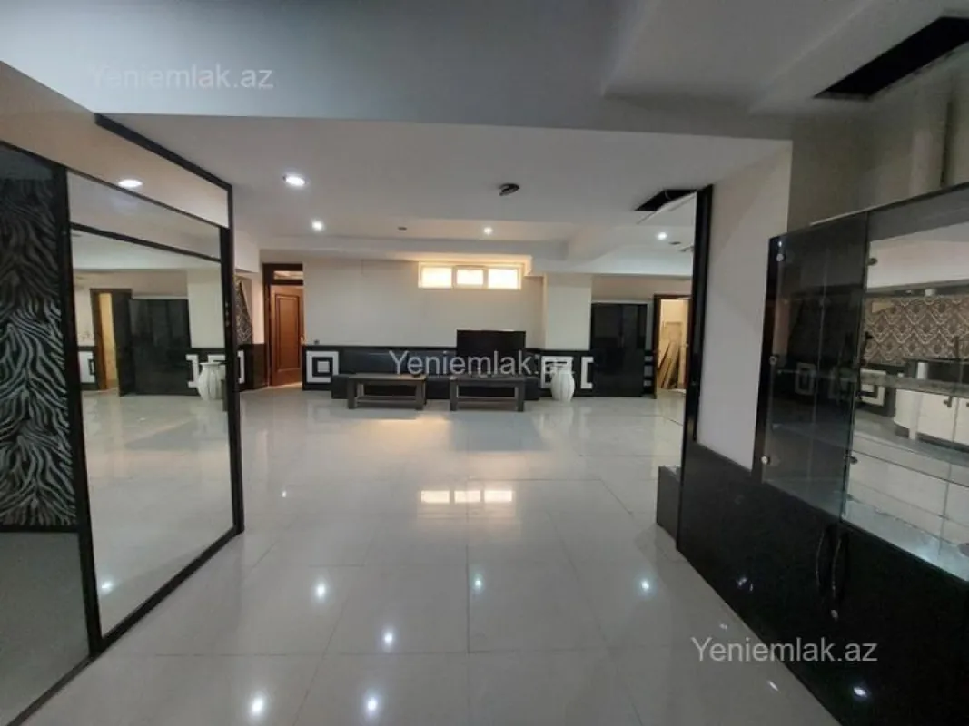 Satılır 6 otaqlı obyekt 258 m²