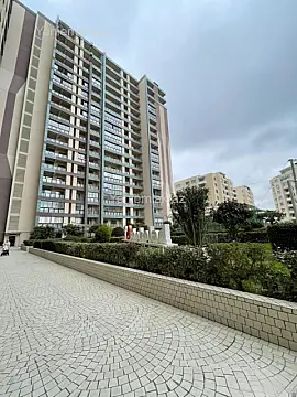 Satılır 12 otaqlı yeni tikili 190 m²