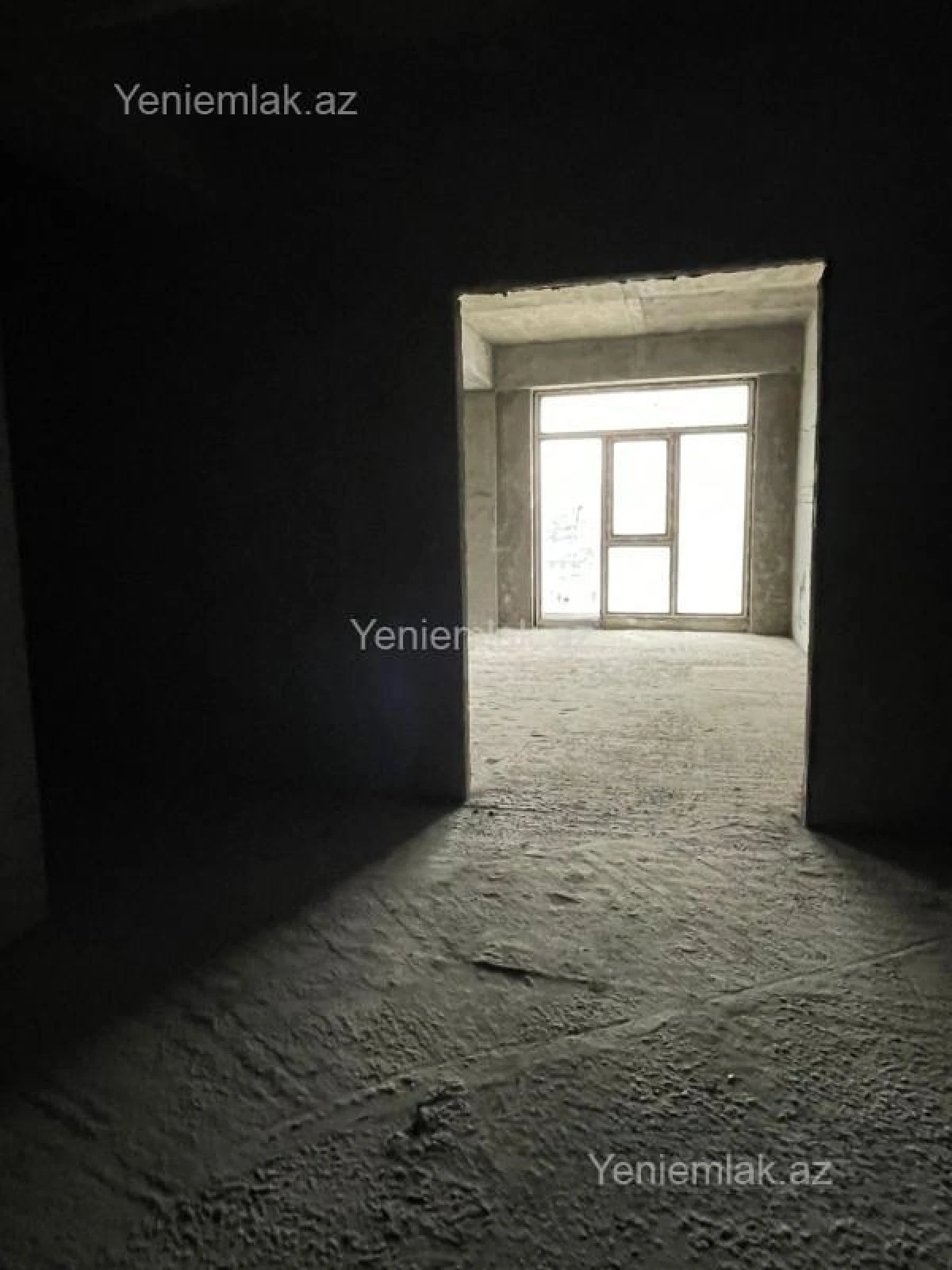 Satılır 12 otaqlı yeni tikili 190 m²