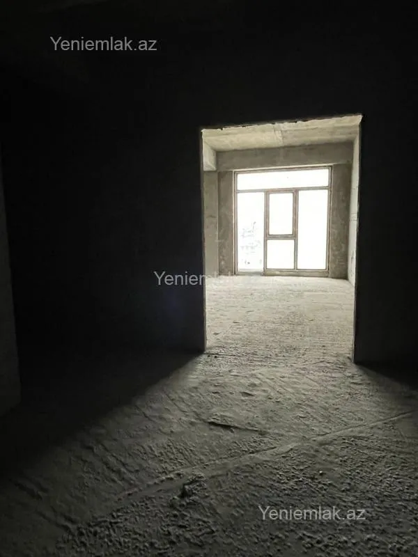 Satılır 12 otaqlı yeni tikili 190 m²