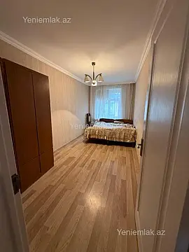 Satılır 2 otaqlı köhnə tikili 50 m²