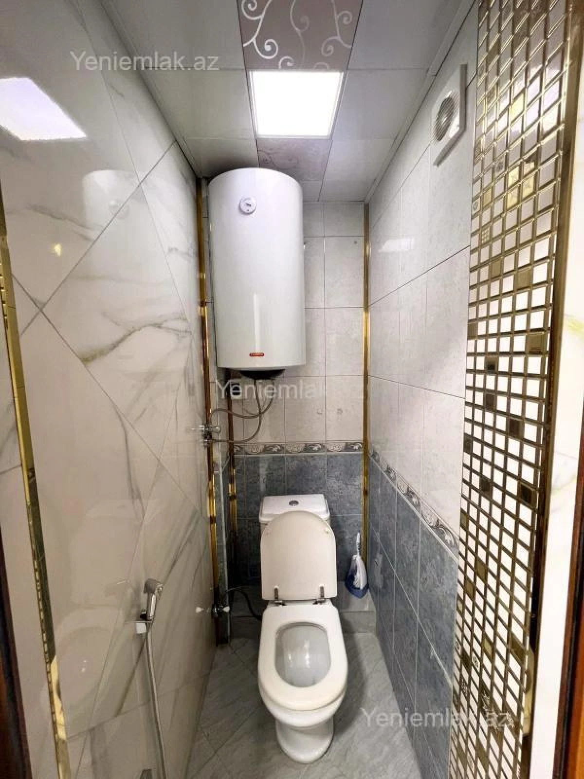 Satılır 2 otaqlı köhnə tikili 70 m²