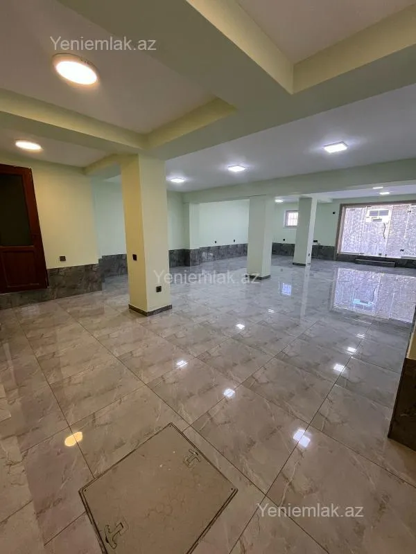 Satılır 4 otaqlı həyət evi 200 m²