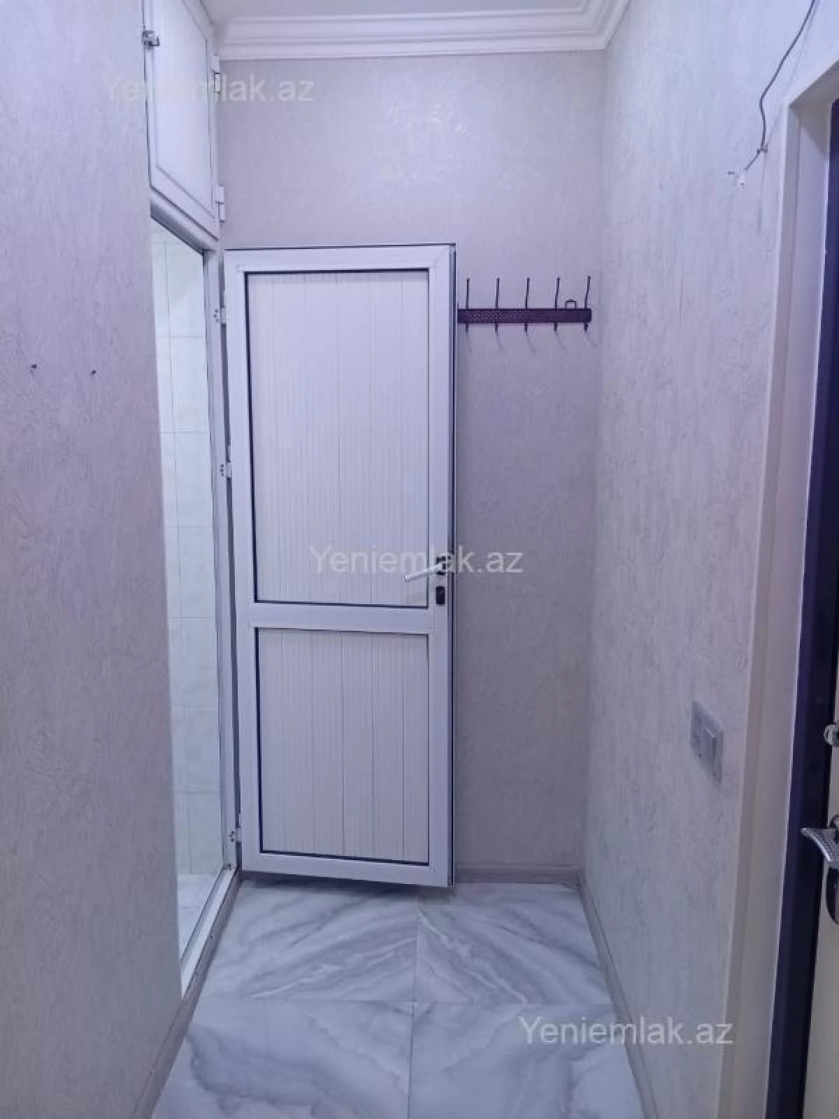 Satılır 2 otaqlı köhnə tikili 50 m²