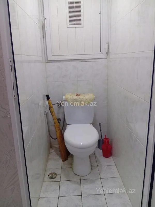 Satılır 2 otaqlı köhnə tikili 50 m²