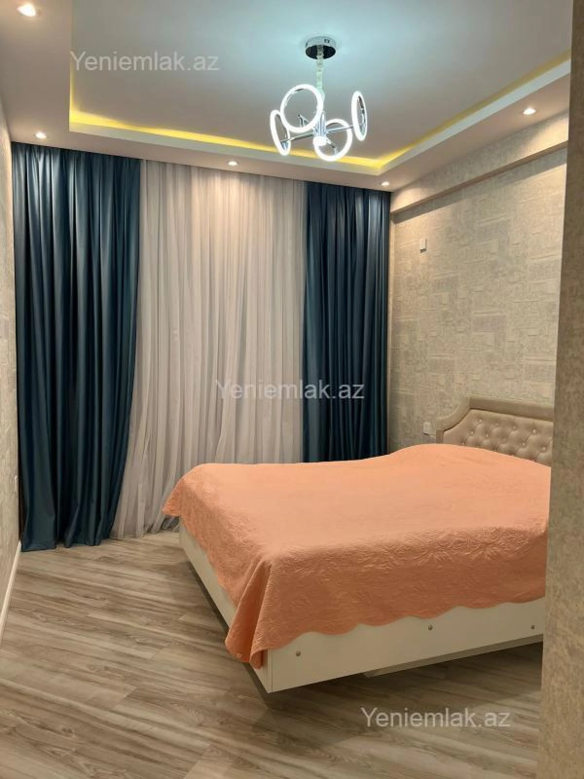 Satılır 2 otaqlı yeni tikili 50 m²