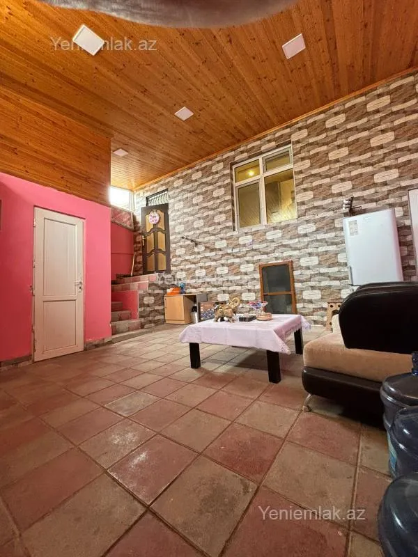 Satılır 2 otaqlı həyət evi 72 m²