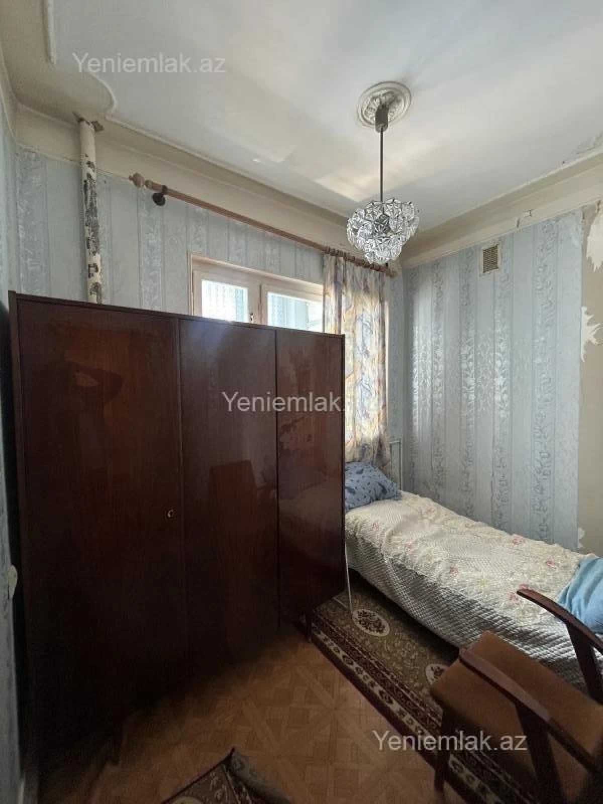 Satılır 2 otaqlı köhnə tikili 40 m²