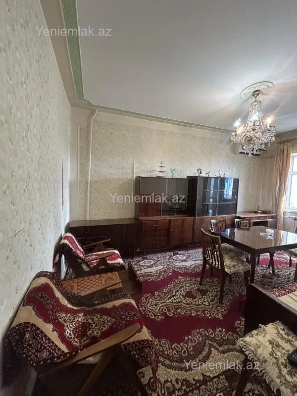 Satılır 2 otaqlı köhnə tikili 40 m²