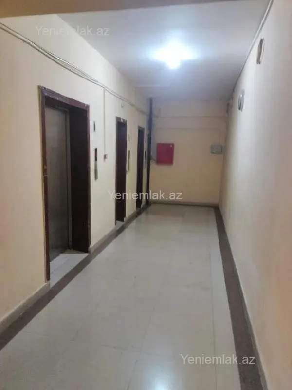 Satılır 3 otaqlı yeni tikili 150 m²