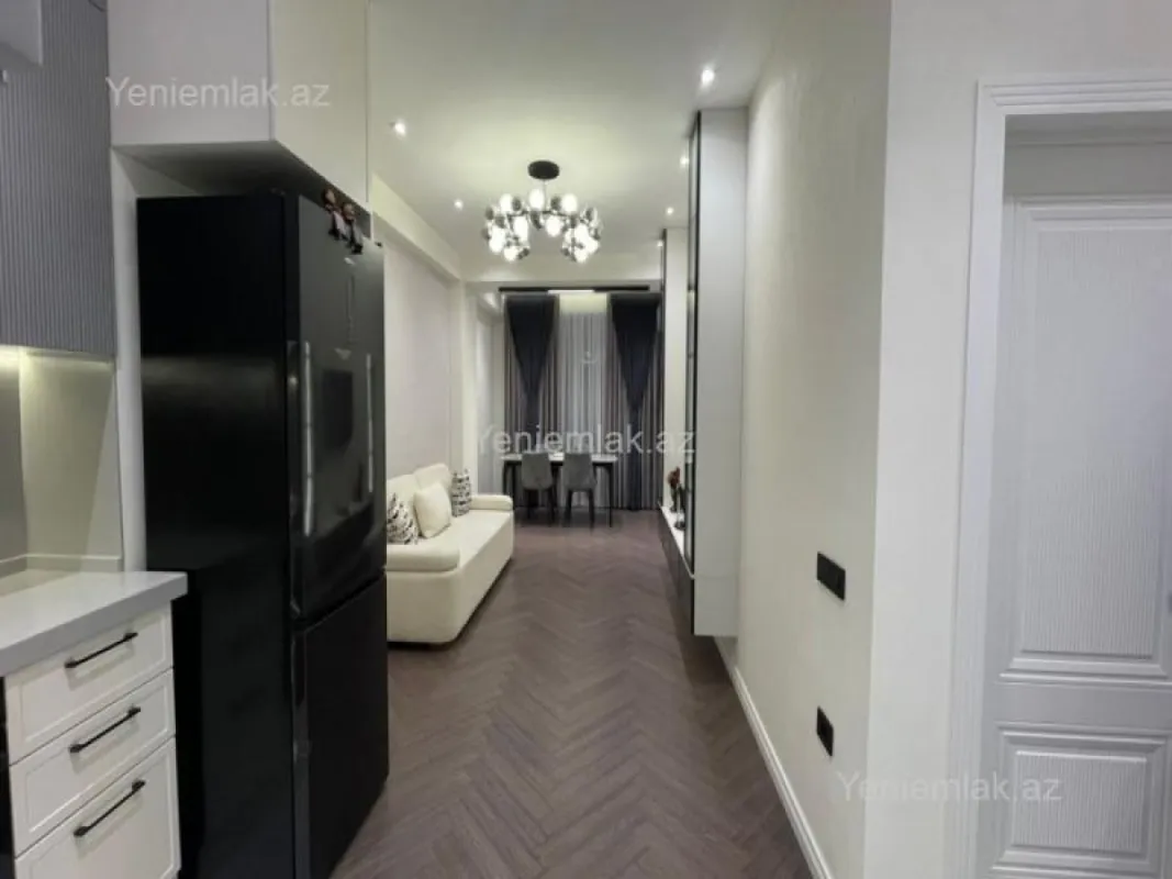 Satılır 2 otaqlı yeni tikili 60 m²