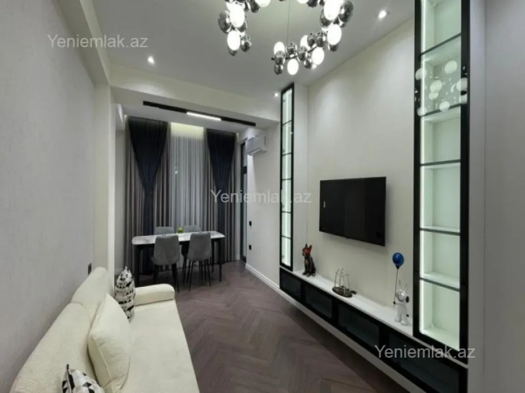 Satılır 2 otaqlı yeni tikili 60 m²