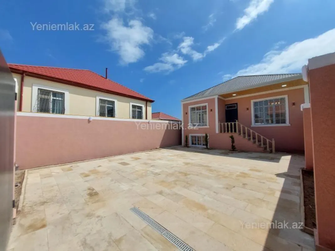 Satılır 4 otaqlı həyət evi 110 m²