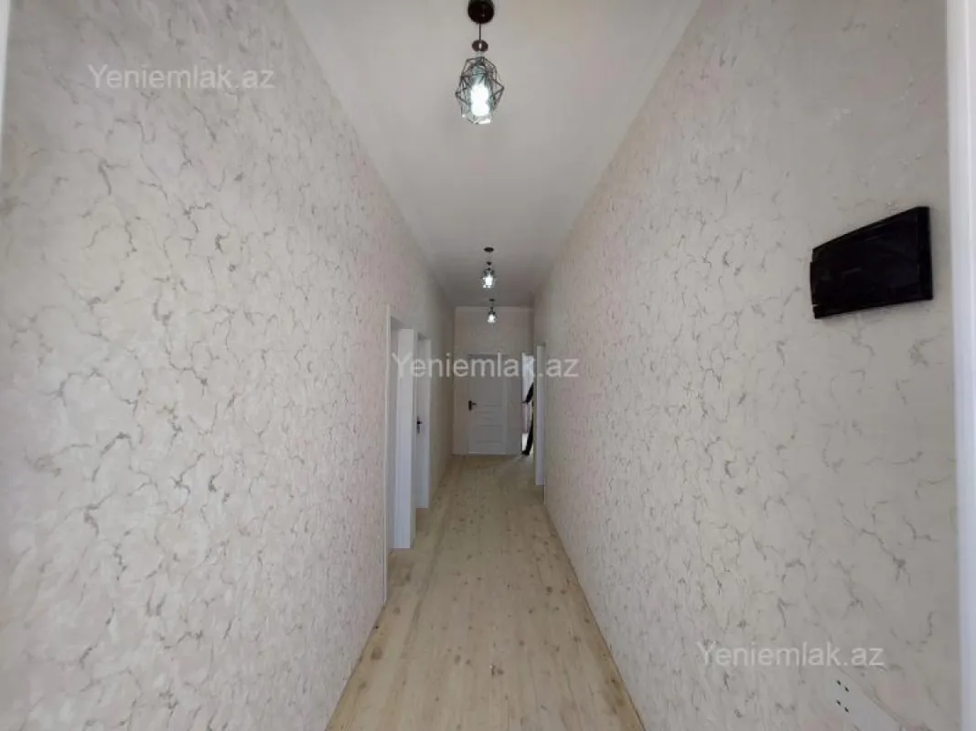 Satılır 4 otaqlı həyət evi 110 m²