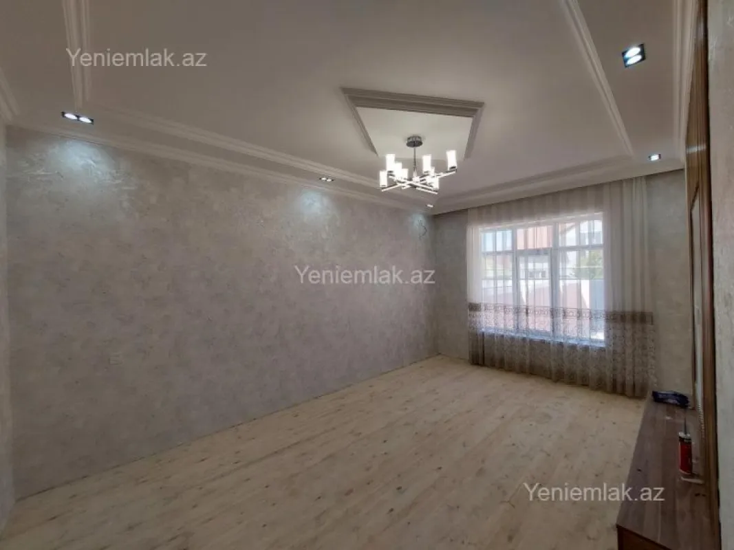 Satılır 4 otaqlı həyət evi 110 m²