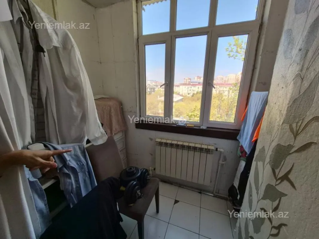 Satılır 2 otaqlı köhnə tikili 40 m²